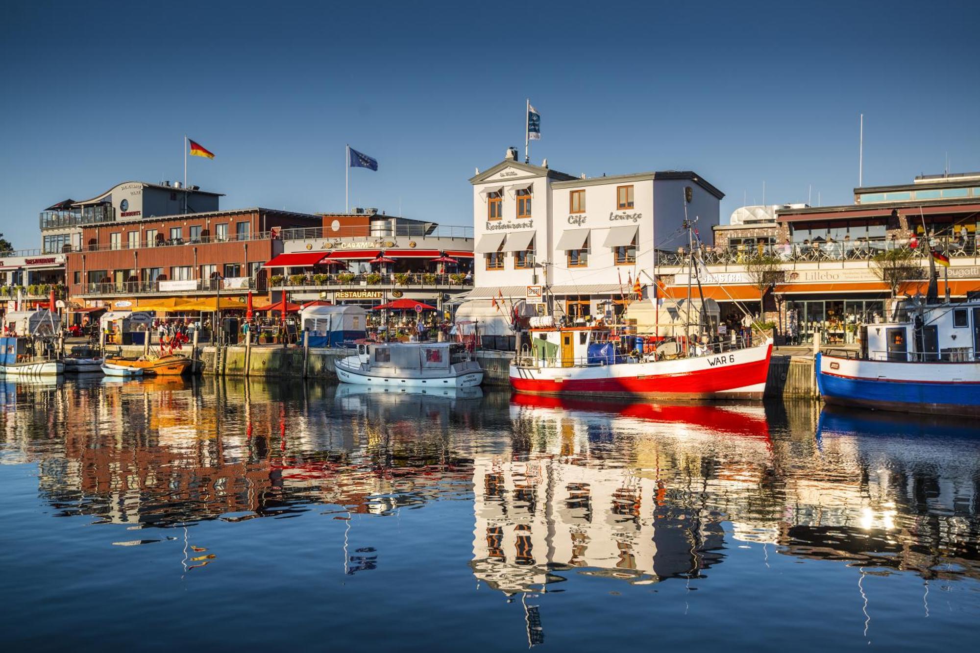 Ringhotel Warnemuender Hof Rostock Buitenkant foto