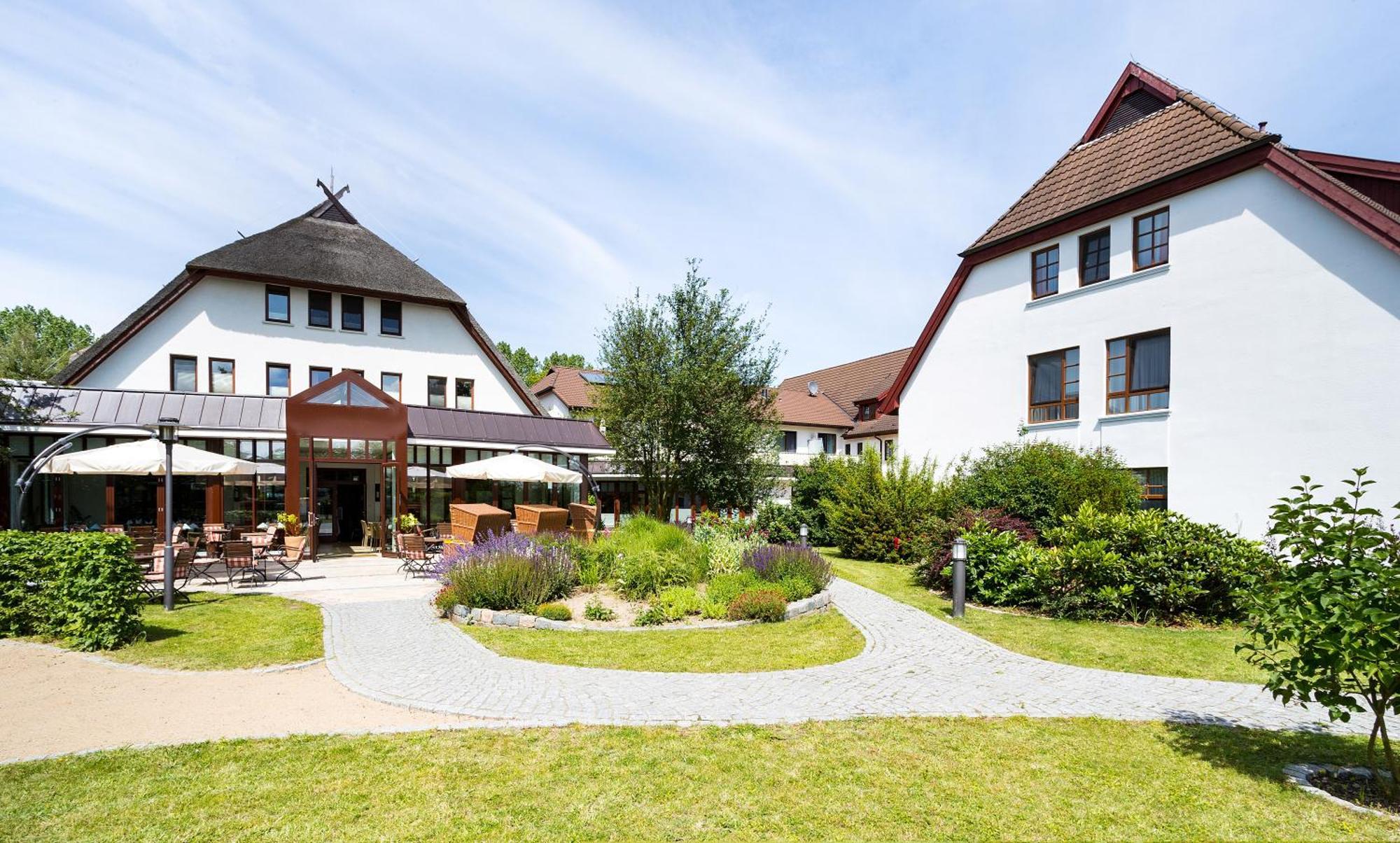 Ringhotel Warnemuender Hof Rostock Buitenkant foto