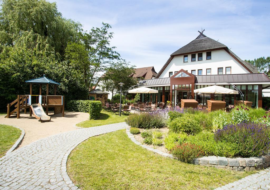 Ringhotel Warnemuender Hof Rostock Buitenkant foto