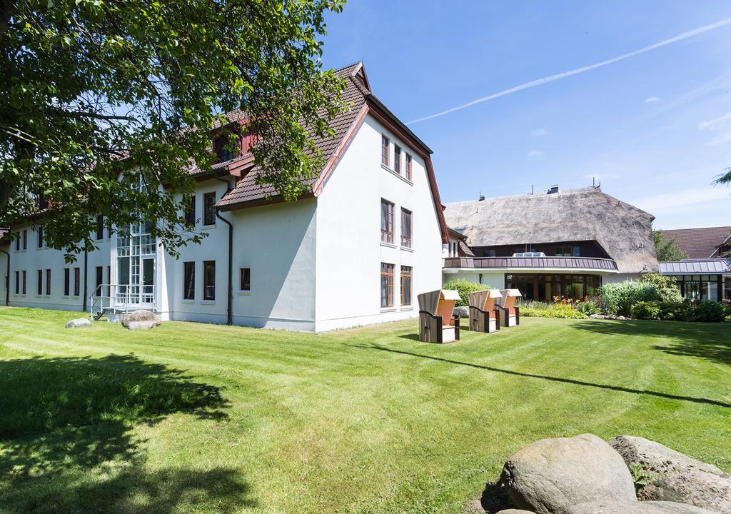 Ringhotel Warnemuender Hof Rostock Buitenkant foto