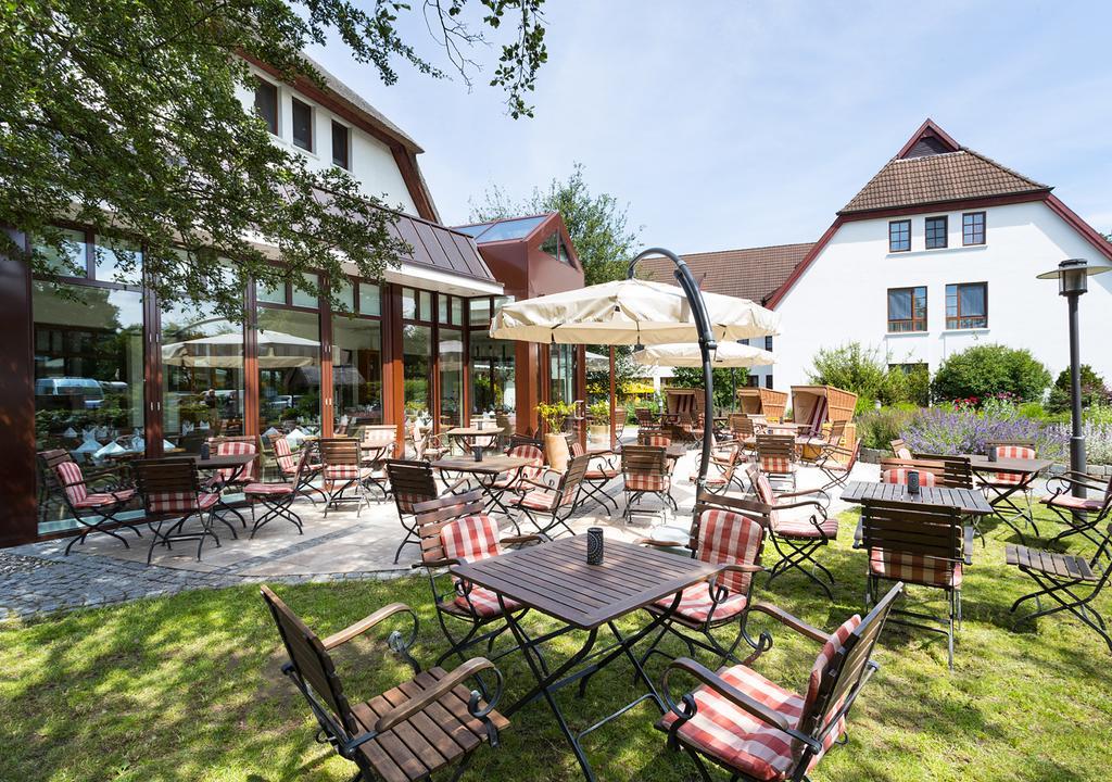 Ringhotel Warnemuender Hof Rostock Buitenkant foto