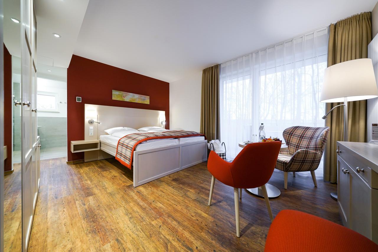 Ringhotel Warnemuender Hof Rostock Buitenkant foto